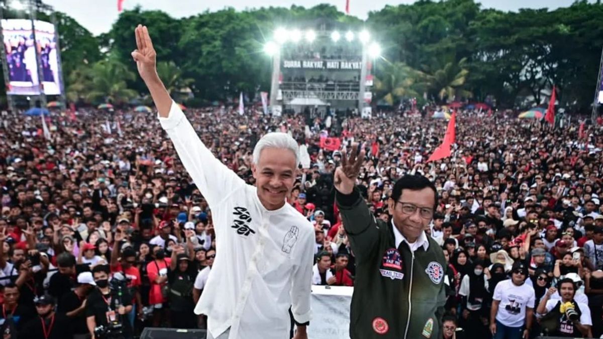 インドネシアの民主主義は現在、ガンジャールと呼ばれているが、それはうまくいっていない、なぜ?