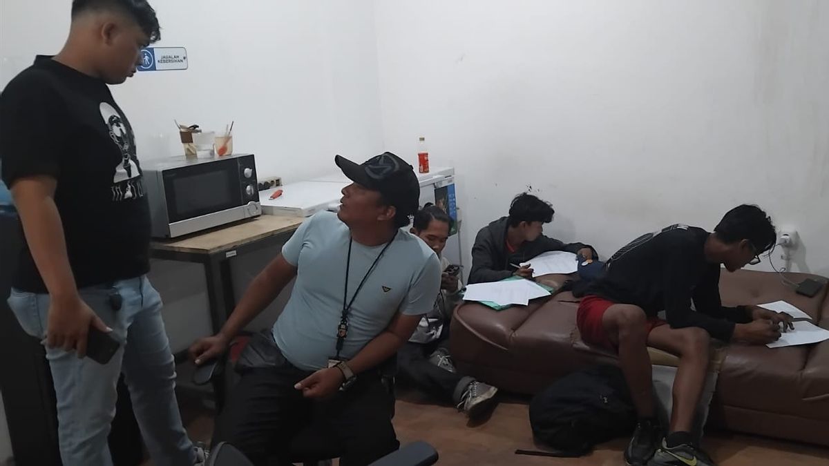 Lima Karyawan Ngaku Disekap di Gudang Jasa Pengiriman Barang di Tanjung Priok