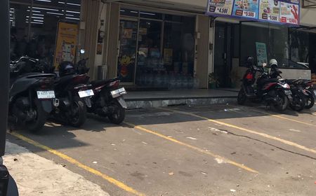 Cegah Pungli Parkir, DPRD Sarankan Pemprov DKI Pasang CCTV di Minimarket Jakarta