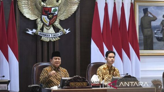 Prabowo: Administrative Education-Health Is Real Democracy