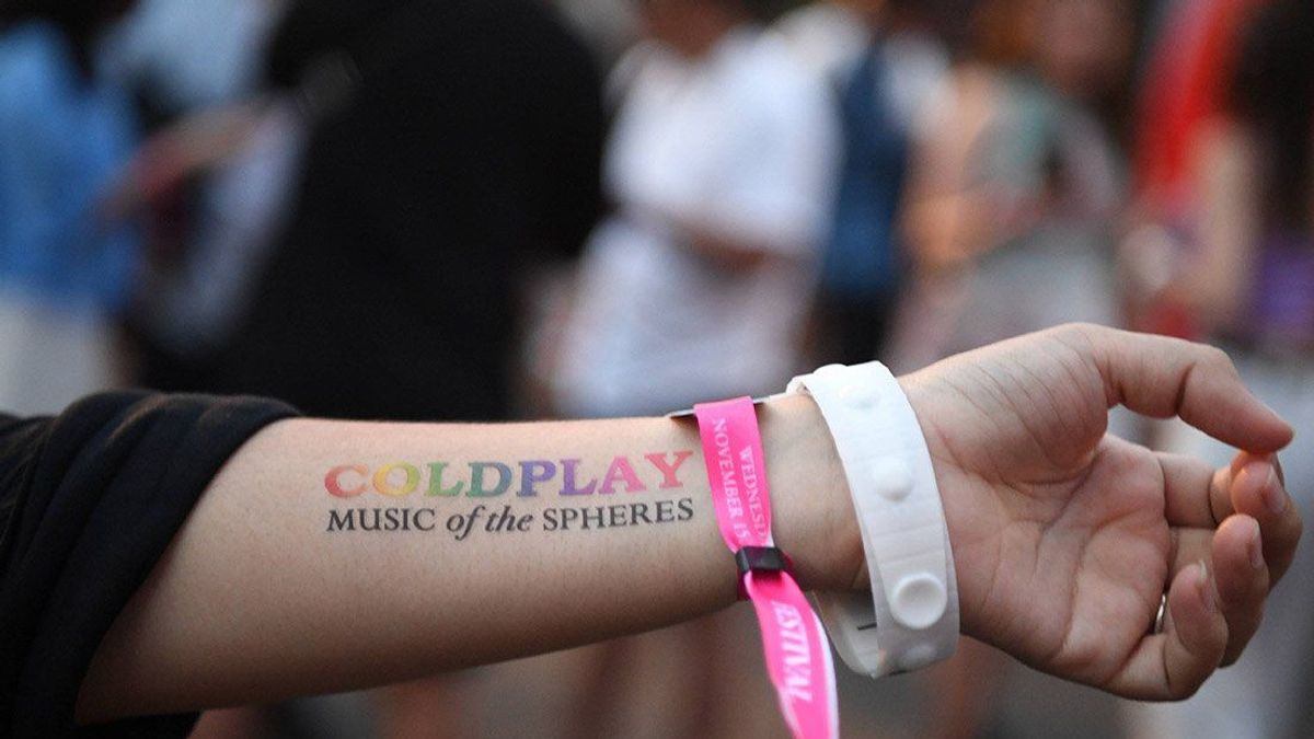 Retour du concert de Xyloband Coldplay seulement de 77%, admiration à Idols Ne laissez pas tomber au panneau d’éthique