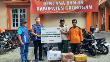 SIG Distributes Food Packages For Victims Of The Grobogan And Demak Flash Floods