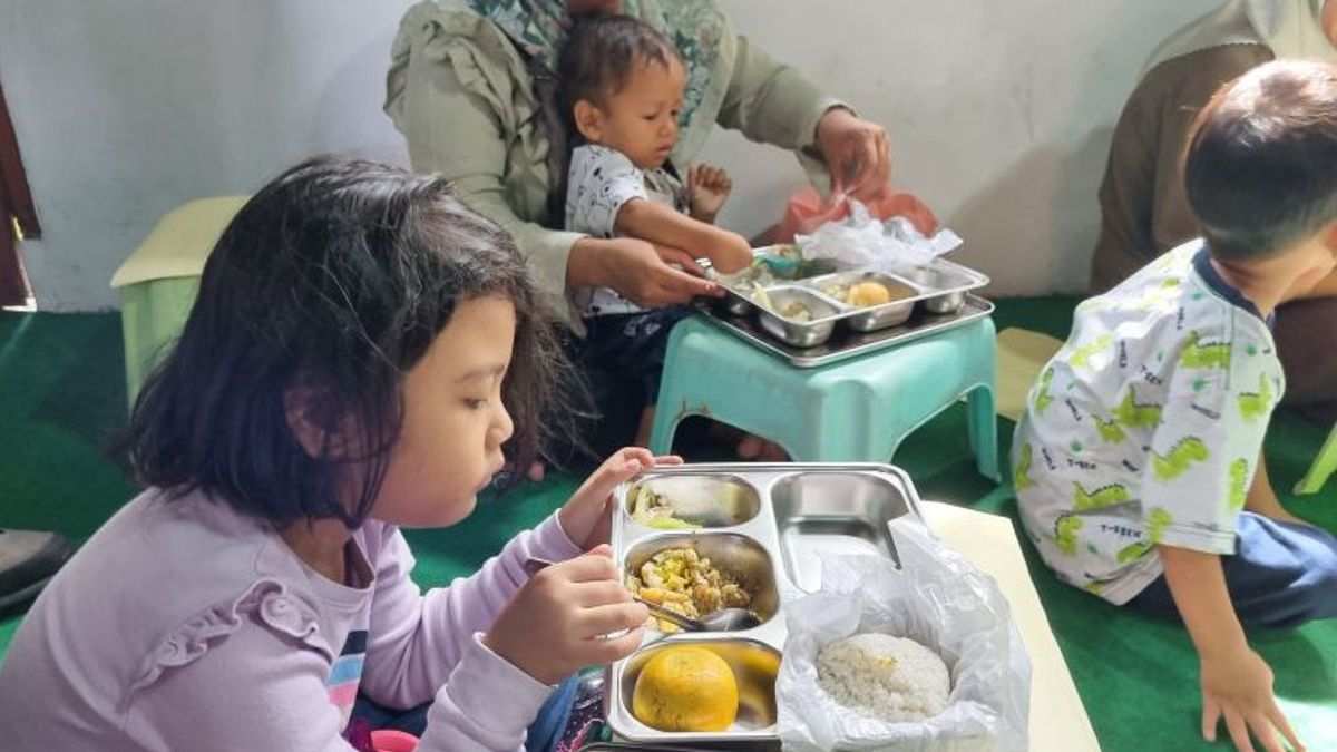 食品协调部长Zulhas表示,免费营养食品计划有可能预算增加140万亿印尼盾