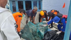 Dua Hari Hilang Tenggelam, ABK Tugboat Akhirnya Ditemukan Tim SAR Sudah Tak Bernyawa di Perairan Sungailiat