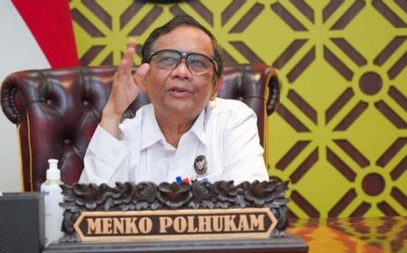 [RALAT] Menko Polhukam Mahfud MD Minta BPKP Audit Satelit Kantor Kemenhan