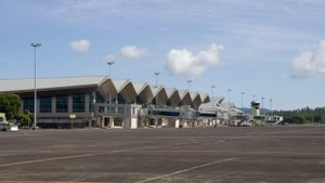 Operasional Bandara Sam Ratulangi Normal Lagi, Otoritas Tetap Pantau Perkembangan Gunung Ruang