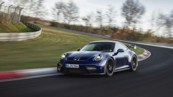 Porsche 911 GT3 Ukir Rekor sebagai Mobil Transmisi Manual Tercepat di Nurburgring