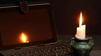 Reasons Why Power Outages Can Harm Your PC Or Laptop