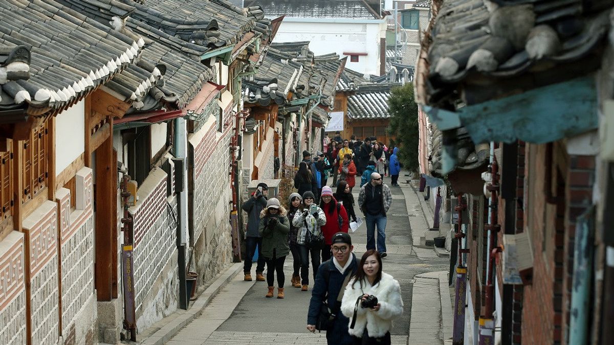 Le quartier historique du village de Bukchon Hanok à Séoul est suspendu par les restrictions touristiques