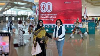 InJourney Group为印度尼西亚共和国80周年而活跃,在萨里纳的机场和人民党派出红色和白色黄色