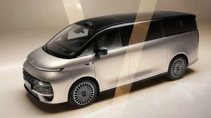 MPV Mewah Geely V900 EREV Bakal Muncul di Guangzhou Auto Show