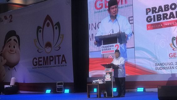 Receiving Gempita Support In Bandung, Prabowo: Handling Mothers Moves Me