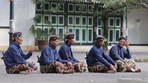 Teks Eksposisi Bahasa Jawa Beserta Contohnya