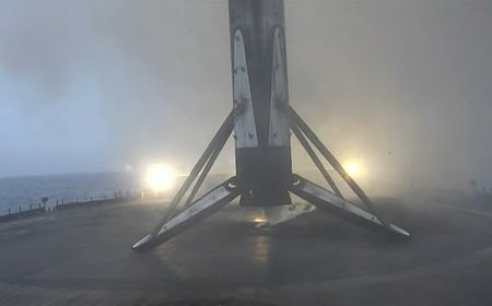 Roket Alami Malafungsi, SpaceX Gagal Luncurkan Satelit Starlink