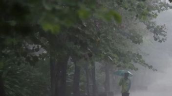 BMKG prévoit que Jakarta sera touchée par des pluies légères samedi