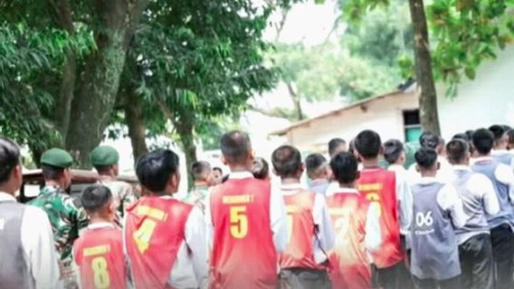 Silang Pendapat Ide Mengirim Siswa Nakal ke Barak Militer: Bagaimana Seharusnya Membina Karakter Anak?