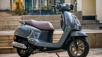 Suzuki推出最新复古滑板车，价格为2400万印尼盾