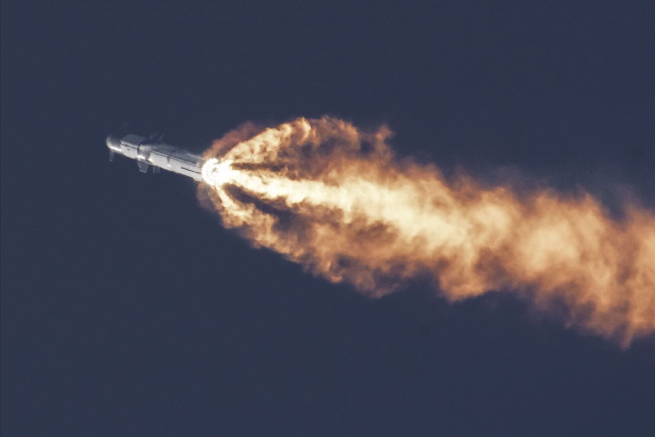 テキサス州でのスペースXロケット爆発後のFAAを訴えるTrizo/Comecrudo Community