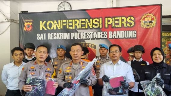 Begal Pakai Golok Sabet Kepala dan Tangan Penumpang Ojol di Buah Batu Bandung Ditangkap, 1 Lagi Buron