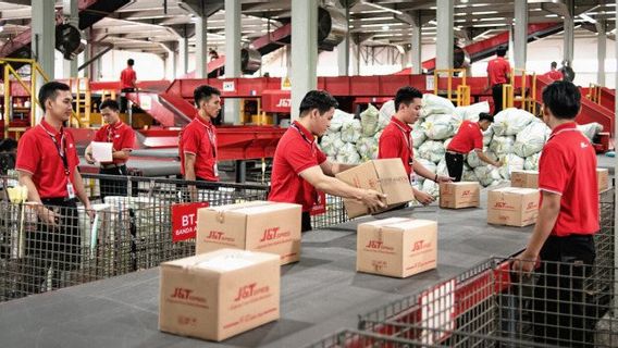 J&T Express Sends 5 Million Packages Per Day In Ramadan This Year