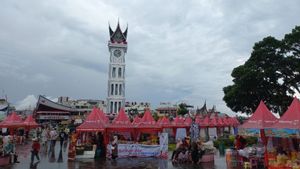 Pulihkan Ekonomi Masyarakat Terdampak Pandemi, Bukittinggi Gelar Bazar UMKM di Taman Jam Gadang
