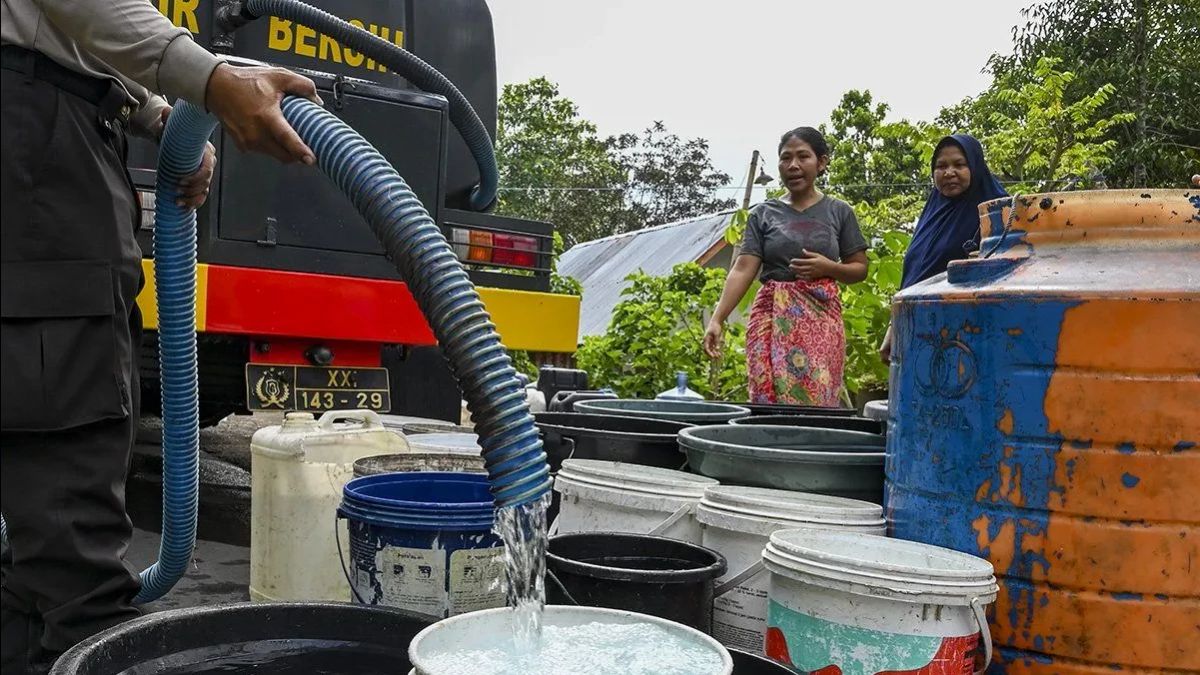 River Flow Decreases, PDAM Bengkulu Dredges Tanks to Maximize Water Storage in the Face of Drought