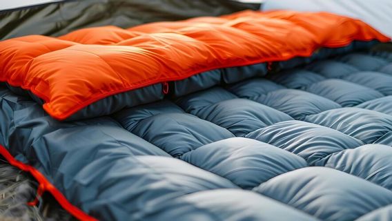 7 Tips Memilih Matras <i>Camping</i>, Apa Saja yang Harus Diperhatikan? 