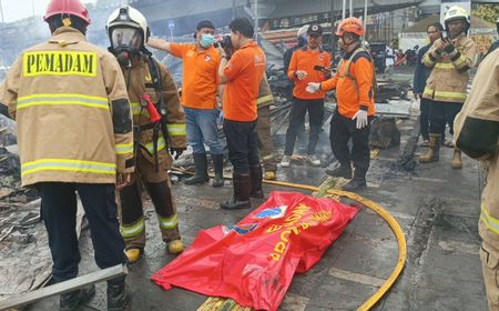 Bangunan Bekas Gusuran di Salemba Terbakar, Satu Orang Tewas