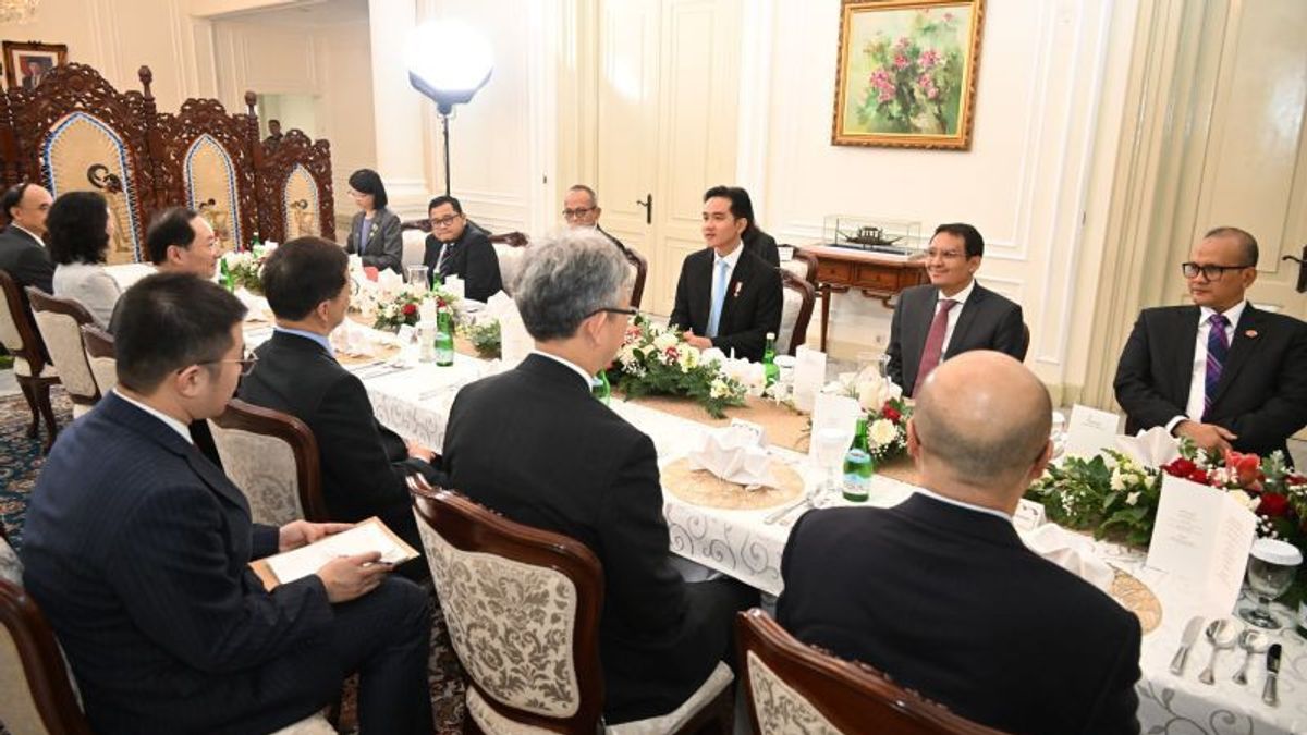 Indonesian Typical Culinary Introduced By Gibran To Chinese Vice President: There Are Salty Eggs And Brains