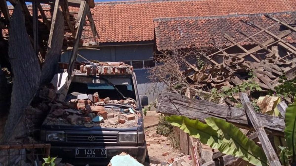 BPBD Jabar a signalé 5 blessures lourdes, 14 alors et 1 légère après le tremblement de terre à Bandung matin précédent