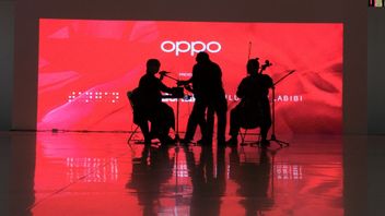 Three Proud Indonesian Designers Show Special Works For OPPO Bazaar Fashion Festival
