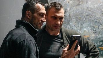 Wladimir And Vitali Klitschko Talk About War In Ukraine: It's Easier To Die For Our Country