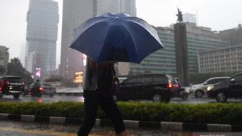Prakiraan Cuaca Sabtu 12 Maret: Kota Besar di Indonesia Hujan di Siang Hari
