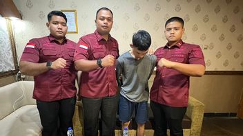 Tangerang Class 1 Detention Center Officer Arrests Man Smuggling Methamphetamine Mode Throwing Goods