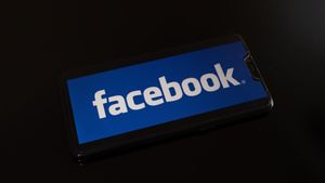 Terlalu Mendominasi Facebook Dipaksa Lepas WhatsApp atau Instagram