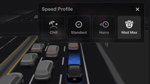 Tesla Rilis Pembaruan FSD v14.1.2, Kini Lebih Cerdas Tangani Situasi di Jalan dan Ada Mode 