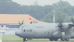 بعد 6 أيام من الرحلة من أتلانتا ، وصلت طائرة هيركولز الخامسة التي اشترتها جمهورية إندونيسيا إلى لانود حليم