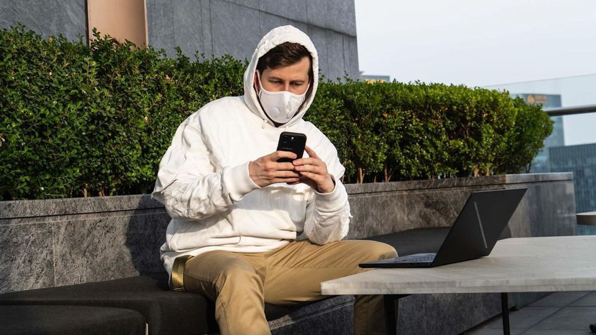 Alan Walker Bagikan Nomor Telepon pada Fans Indonesia untuk Kirim Pesan