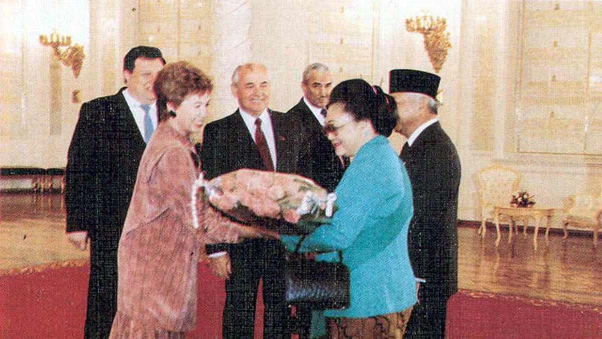 苏哈托总统对苏联进行的最后一次国事访问，1989年9月12日