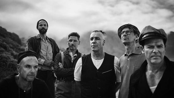 Rammstein Secara Terbuka Salahkan Rusia Atas Serangan ke Ukraina