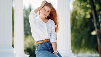 7 Tips For Combining High Waist Jeans To Look Contemporary