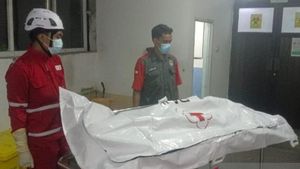 疑似摔倒或被杀?万隆的一名年轻男子被发现死在科斯钱朱尔