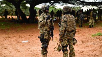 ウガンダは1,000人の軍隊をコンゴに派遣し、地域軍に加わって数百の民兵グループと対峙する