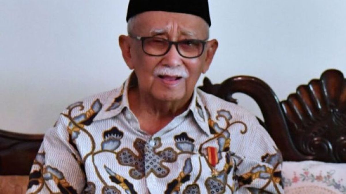 Le profil de Solihin GP de l’ancien gouverneur de Java occidental, enregistré une trace en tant que militant tatar sundanais et commanant par intérim du TNI