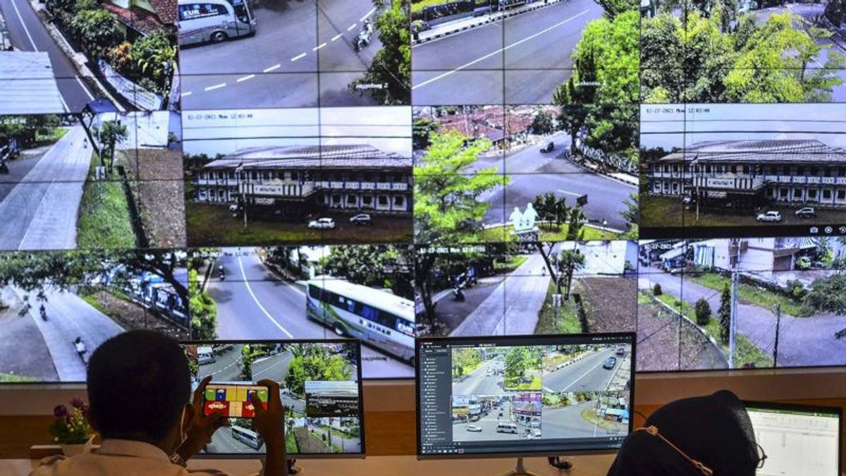 Pantau Arus Mudik Natal dan Tahun Baru, Pemkab Batang Pasang 60 CCTV