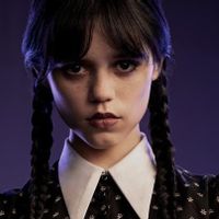 詹娜·奥尔特加（Jenna Ortega）在《亚当斯一家》（The Addams Family）改编的《星期三系列》（Weds Series）中首次亮相