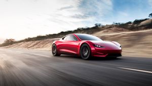 Diumumkan Sejak 2020, Tesla Roadster Diharapkan Mulai Diproduksi pada 2024