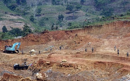 Tanah Longsor di Solok Merupakan Lokasi Tambang Ilegal