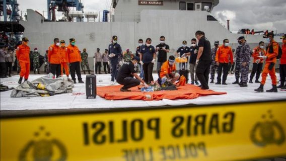 Black Box Containing CVR Of Sriwijaya Air SJ-182 Is Found