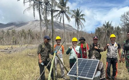 Badan Geologi Pasang Peralatan Seismik Baru di Pulau Ruang